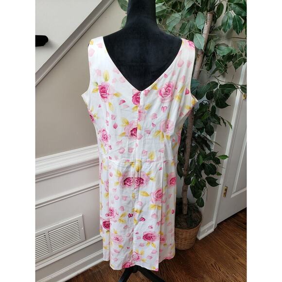 R&K Flared Dress Womens Size 18 White Floral Zip Back Pleated Skirt Heart Neck - Picture 4 of 11